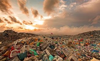 抖音網(wǎng)紅景點 天空之鏡 變垃圾場 1天清出12噸